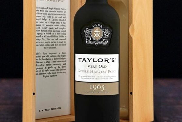 Vinho Taylor´s very old single harvest port 1965 limited edition