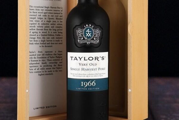 Vinho Taylor´s very old single harvest port 1966 limited edition